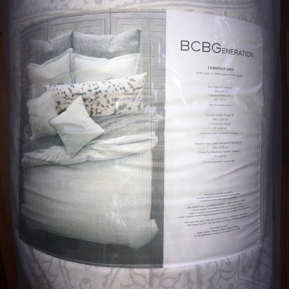 Twin Xl Comforter And Sham Set Nwt